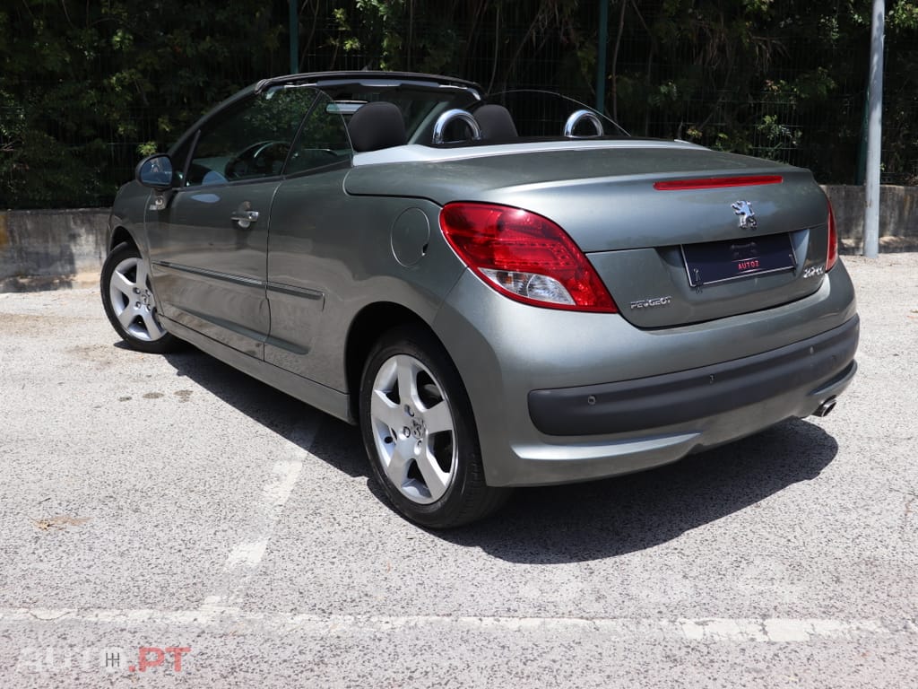 Peugeot 207 CC Millesim 200