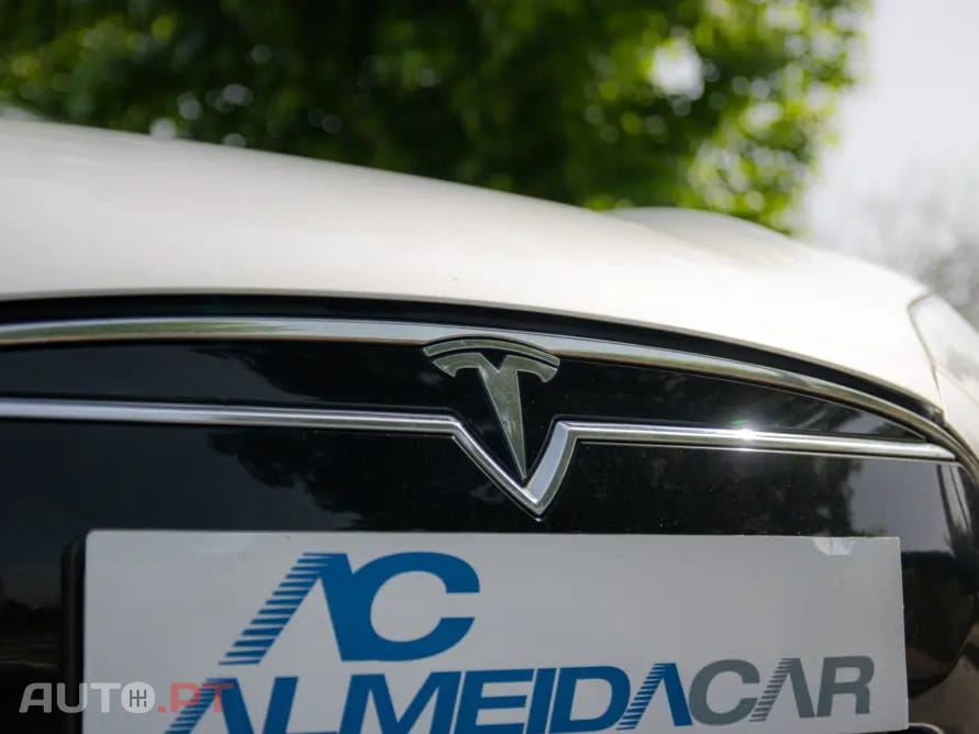 Tesla Model S 70D AWD
