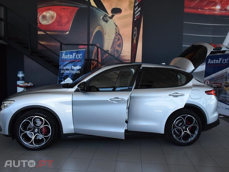 Alfa Romeo Stelvio 2.2 D Super AT8