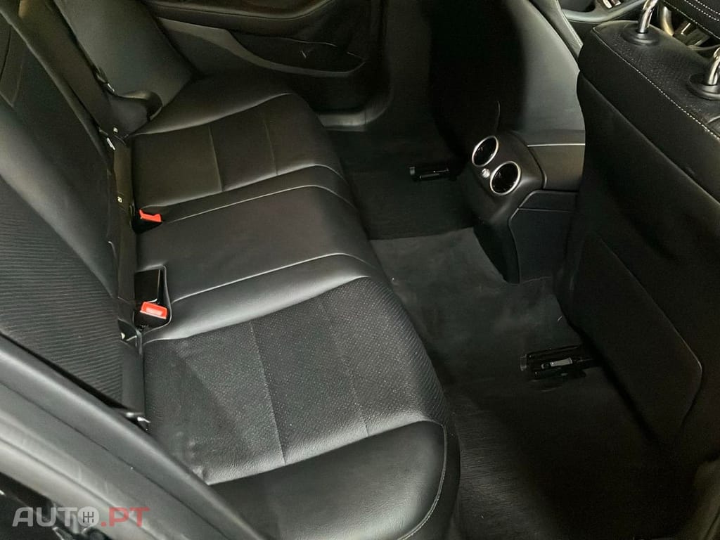 Mercedes-Benz C 300 de Avantgarde