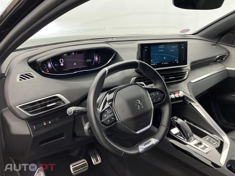 Peugeot 3008 1.2 PureTech GT EAT8