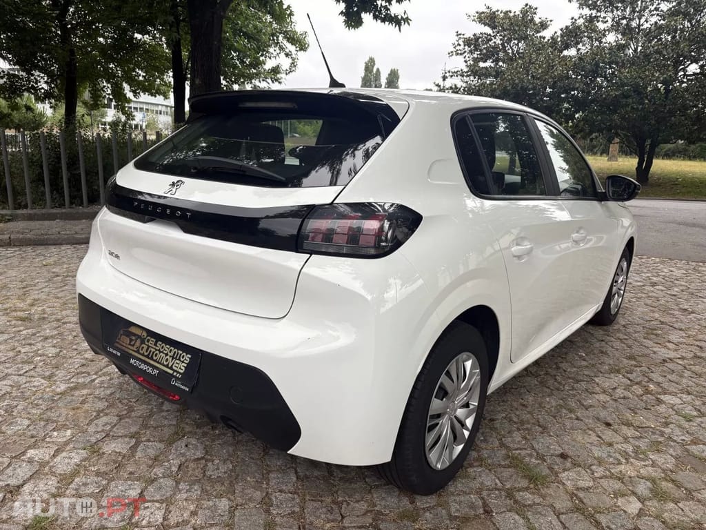 Peugeot 208 1.2 PureTech SE Style
