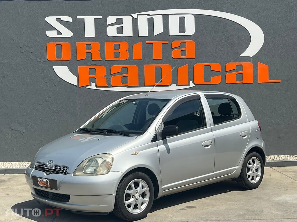 Toyota Yaris 1.0 Base C/Radio