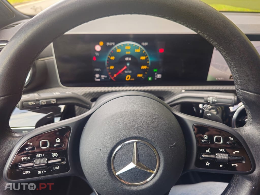 Mercedes-Benz A 180 d 7G-DCT