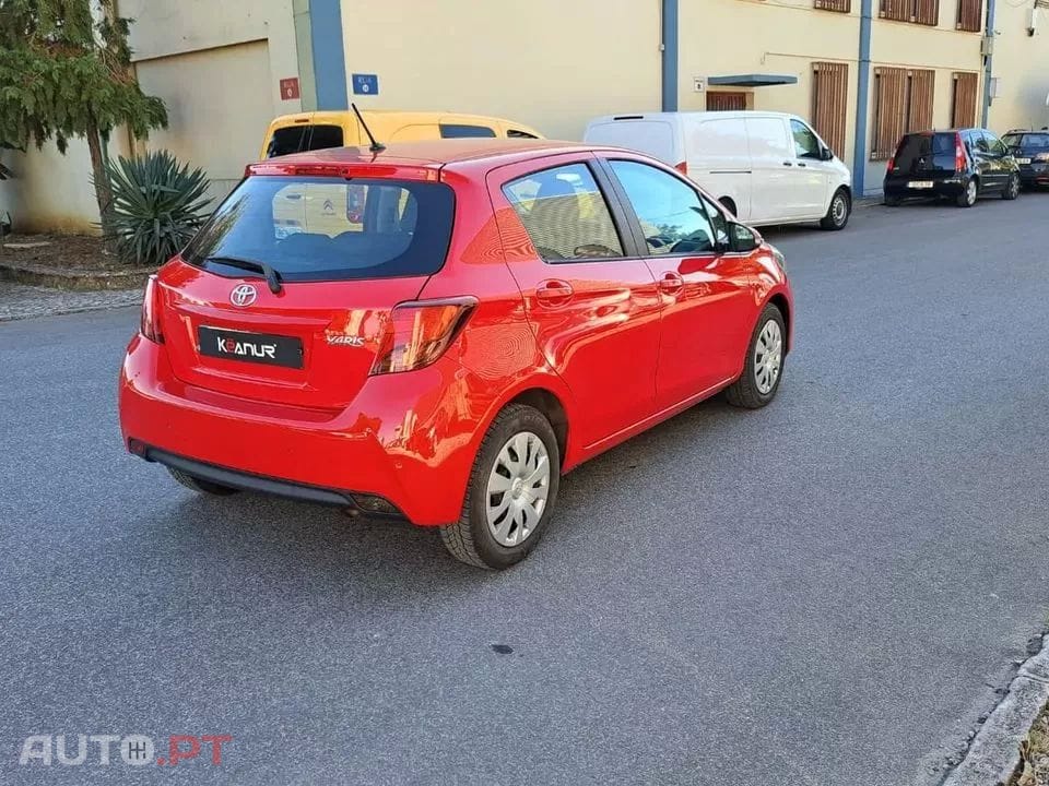 Toyota Yaris 1.4 D-4D Comfort 99g