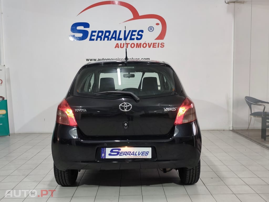 Toyota Yaris 1.0 VVT-i AC