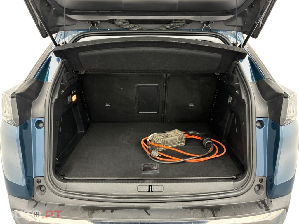 Peugeot 3008 1.6 Hybrid Allure Pack e-EAT8