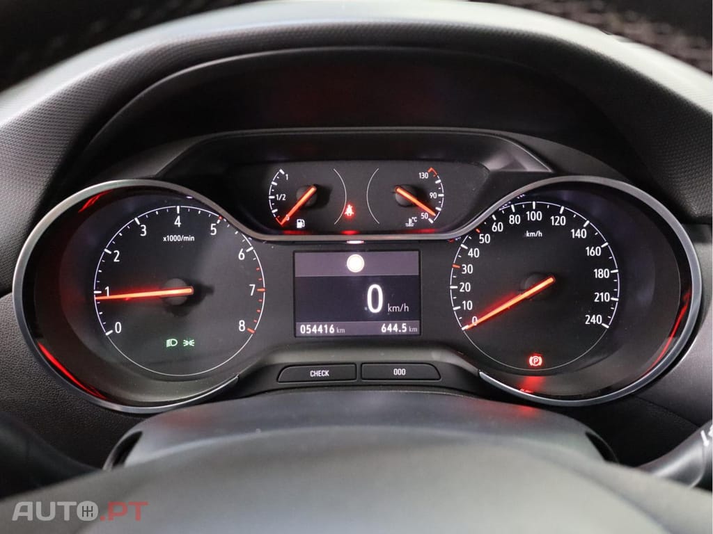 Opel Crossland 1.2T 110cv Design & Tech