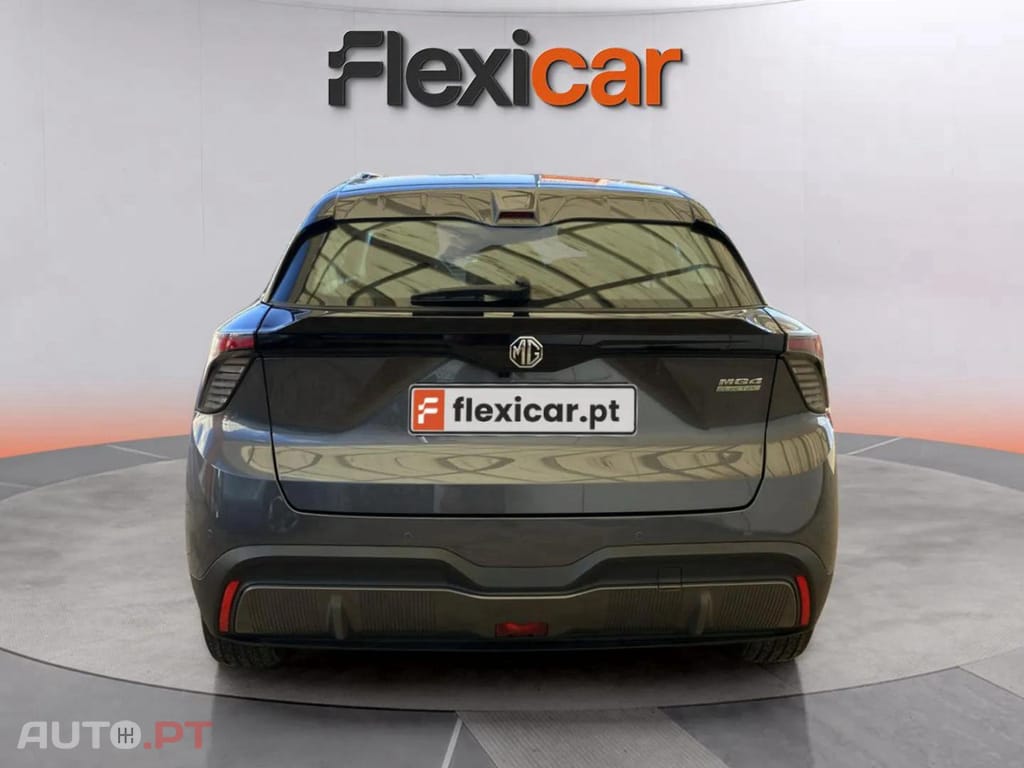 MG MG4 51 kWh Standard