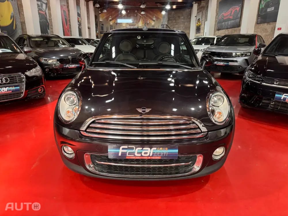 MINI Cooper Cooper D