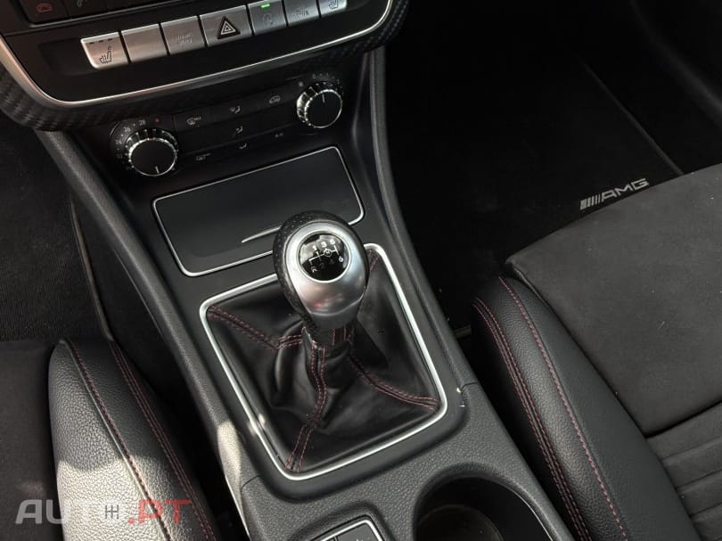 Mercedes-Benz A 180 d AMG Line