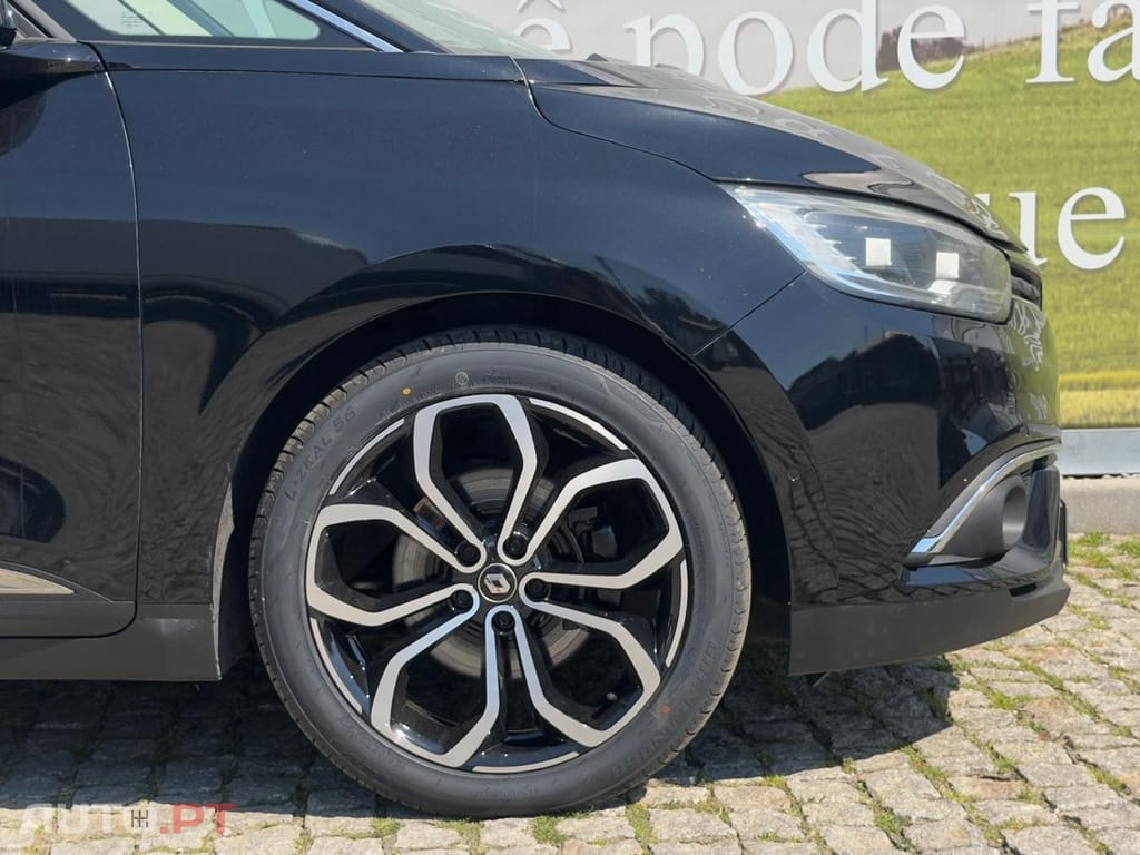 Renault Scénic 7 LUGARES