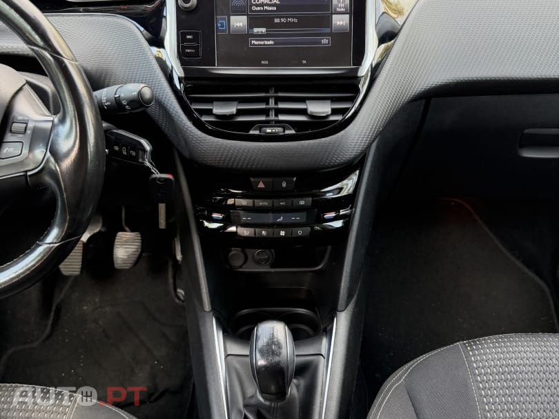 Peugeot 208 1.6 BlueHDi Active