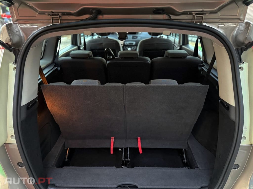 Renault Grand Scénic 1.5 dCi Dynamique S 7L