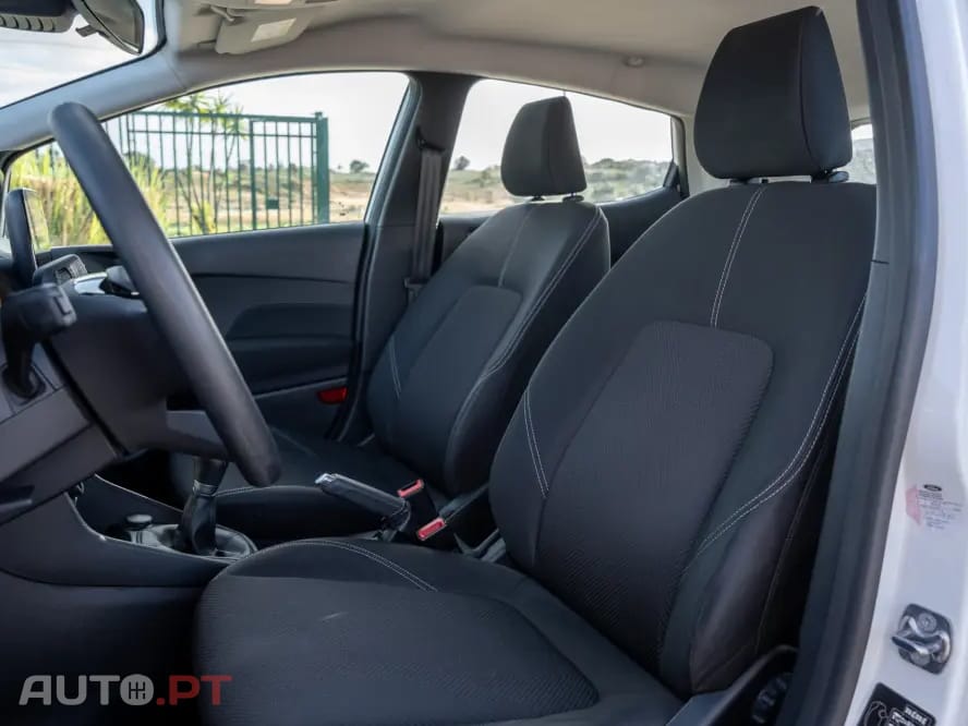 Ford Fiesta 1.1 Ti-VCT Connected