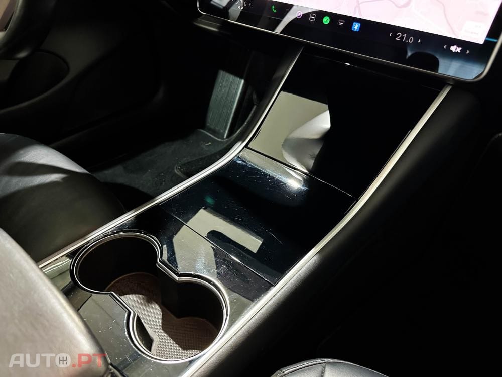 Tesla Model 3 Long-Range Dual Motor AWD