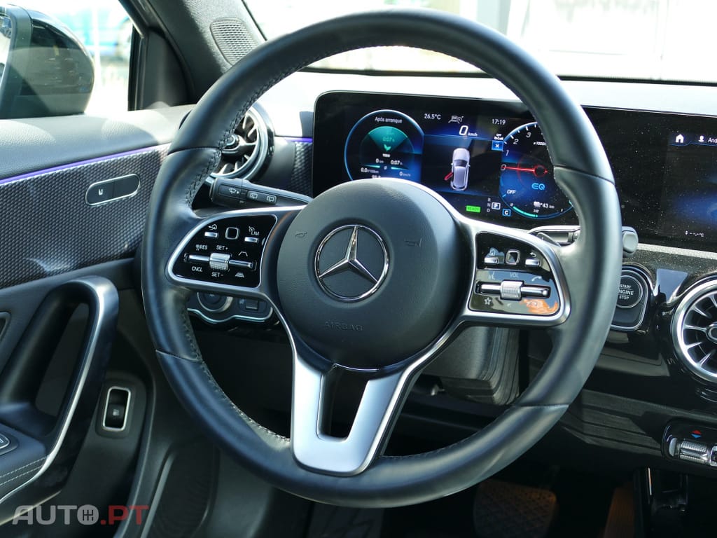 Mercedes-Benz A 250 e Progressive