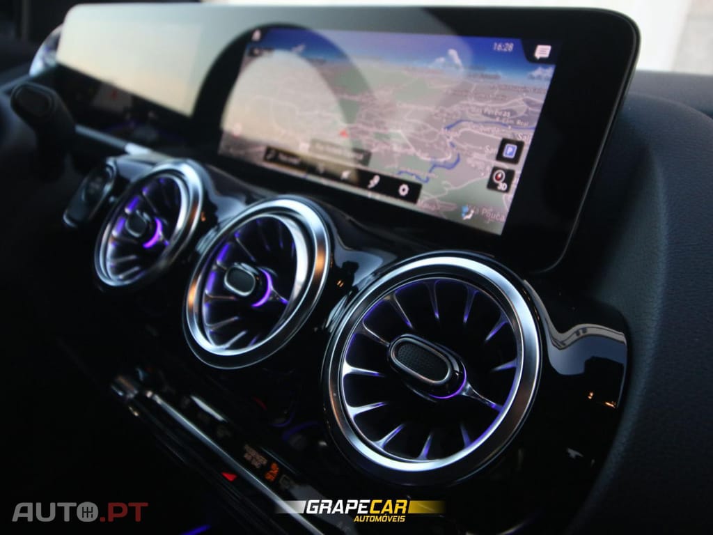 Mercedes-Benz GLA 250 e250 - AMG Line - Plug-In