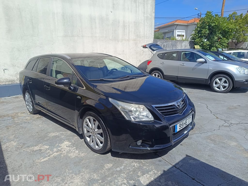 Toyota Avensis 2.2 D-CAT Sol+GPS