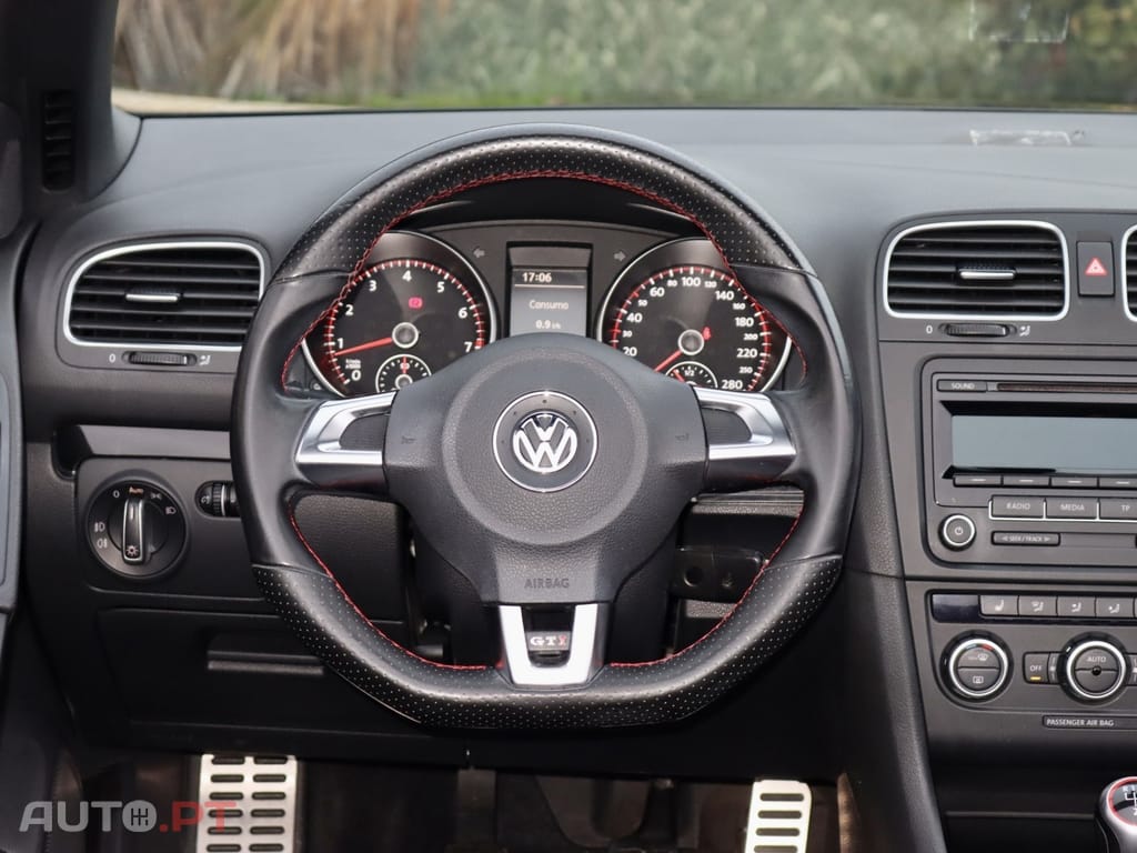 Volkswagen Golf Cabriolet 2.0 TSI GTI