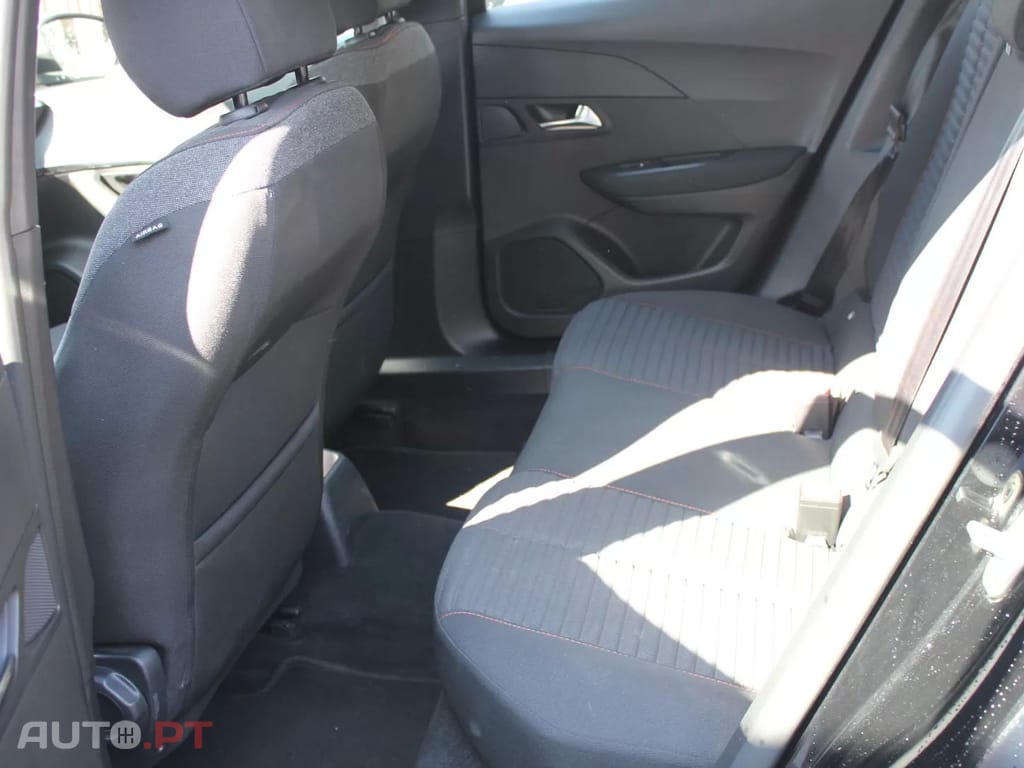 Peugeot 2008 1.5 BlueHDi Active Pack