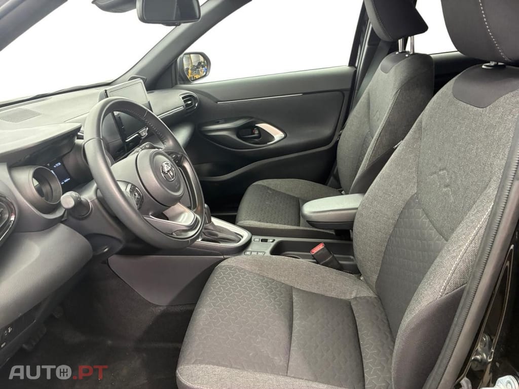 Toyota Yaris Cross Hybrid Design