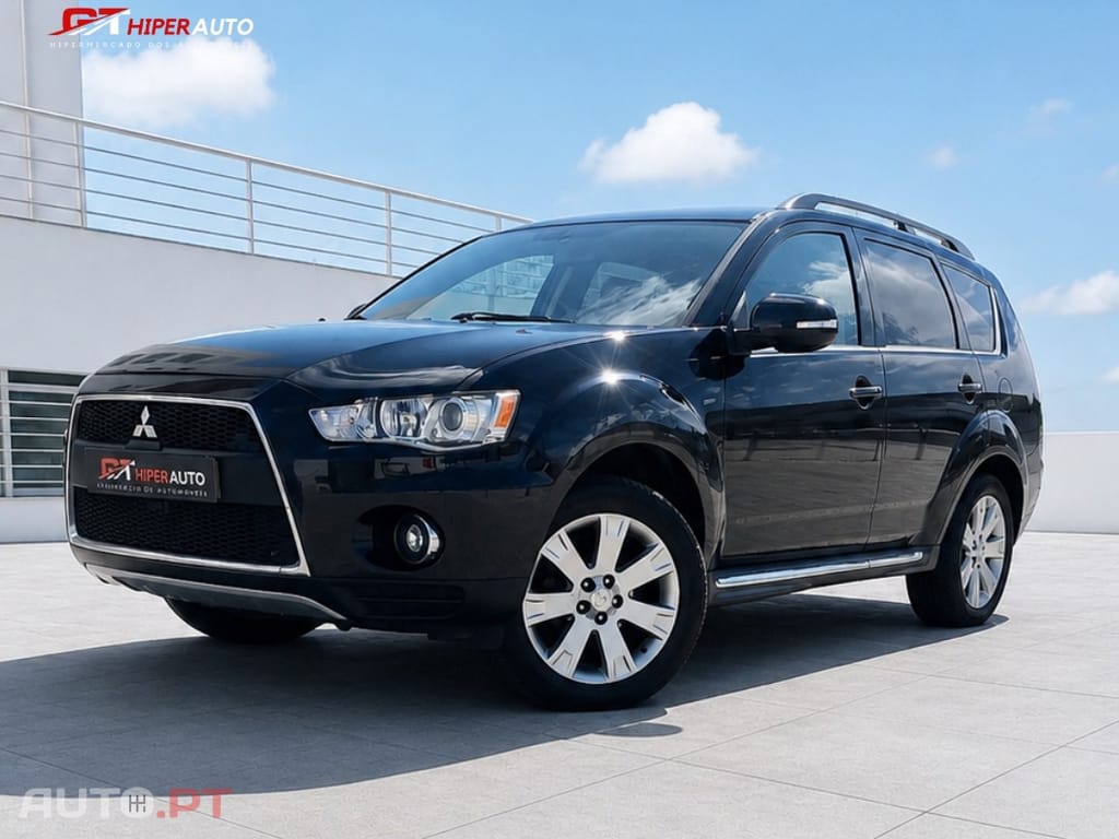 Mitsubishi Outlander 2.2 DI-D Instyle Navi