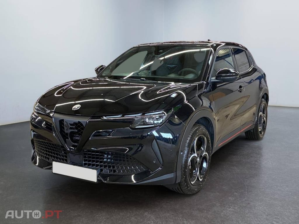 Alfa Romeo Junior 1.2 Ibrida Specia