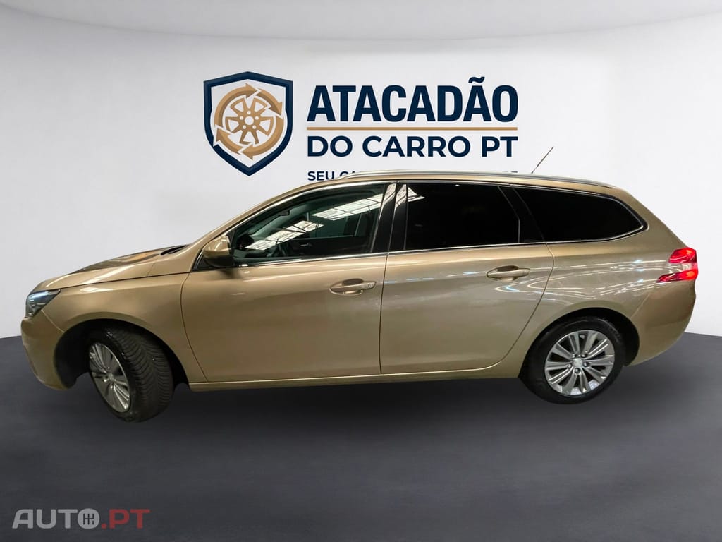 Peugeot 308 SW 1.2 PureTech Allure — fotografia 4