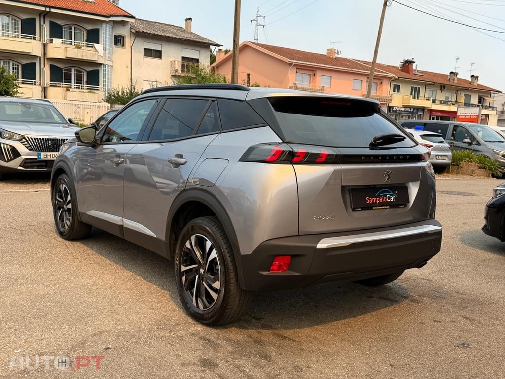 Peugeot 2008 1.2 PureTech Allure