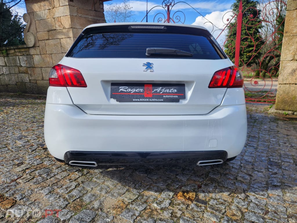 Peugeot 308 1.5 BlueHDi Business Line