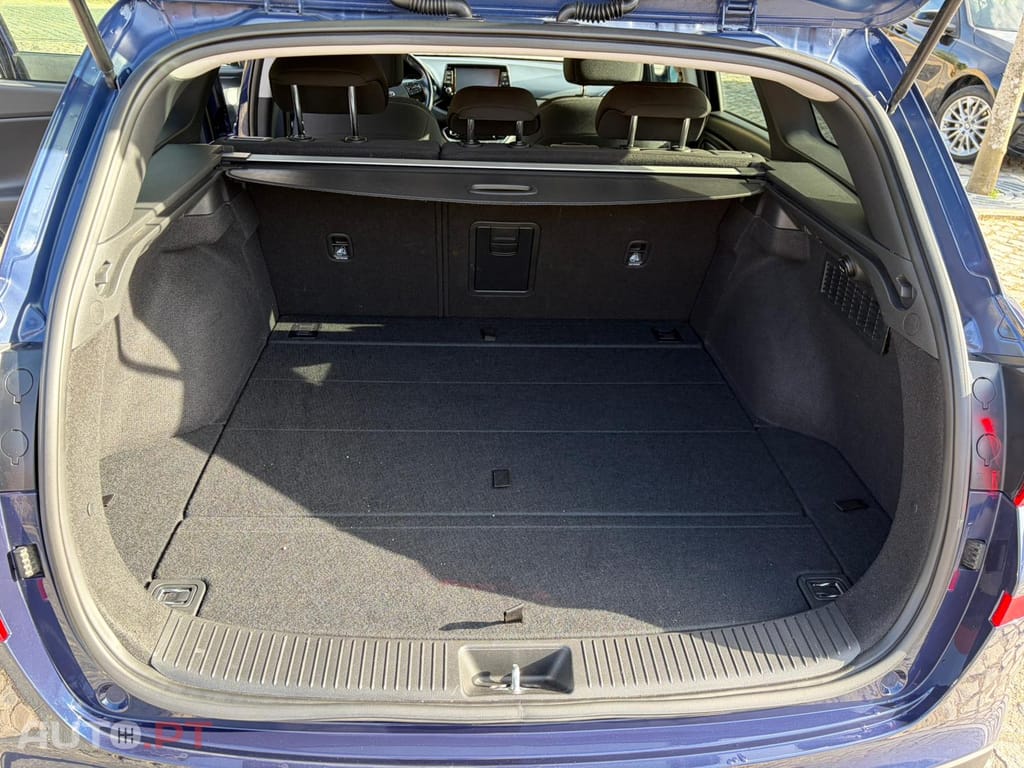 Hyundai i30 CW Blue Style + Navi