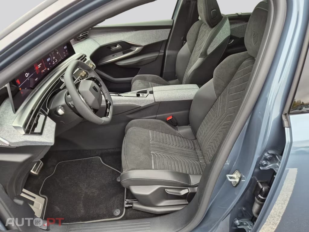 Peugeot E-5008 GT I.V.A DEDUTIVEL 
