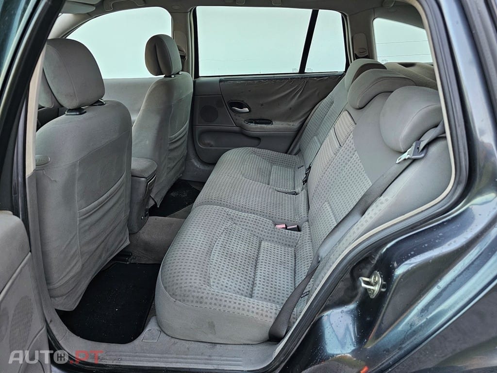 Renault Laguna Break 1.9 dCi Dynamique Luxe