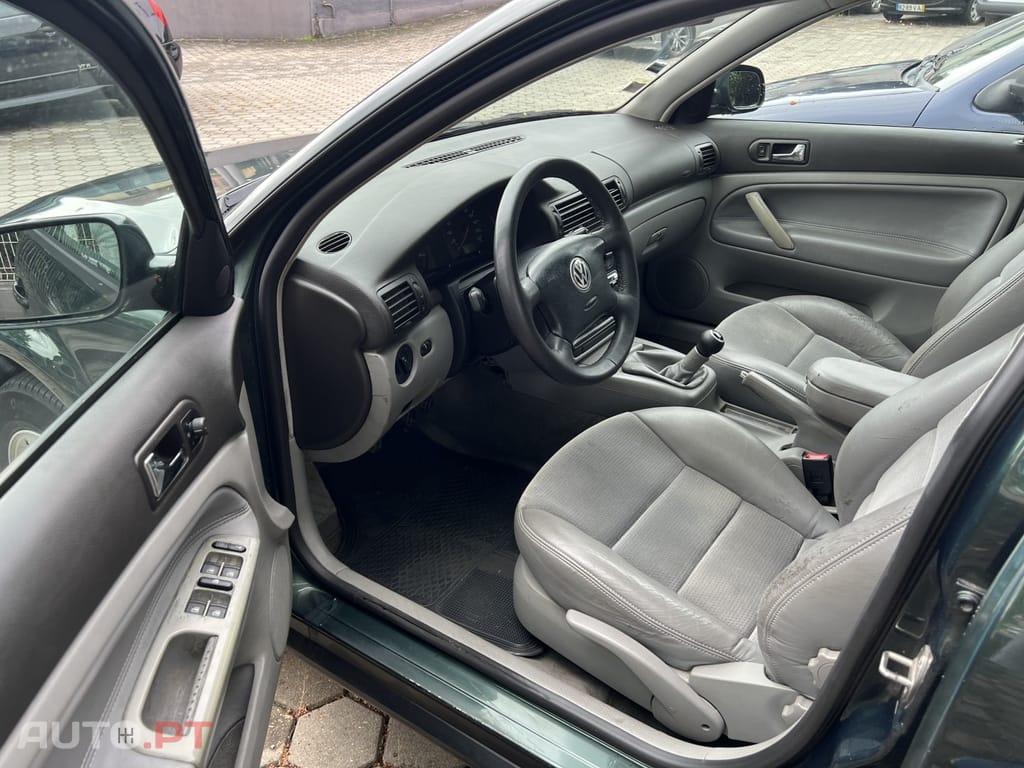Volkswagen Passat Variant 1.9 TDi Confortline