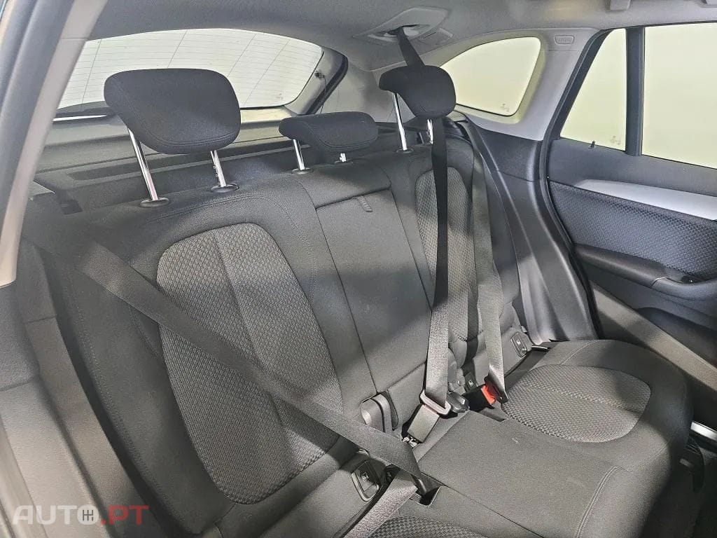 BMW X1 18 d sDrive Auto
