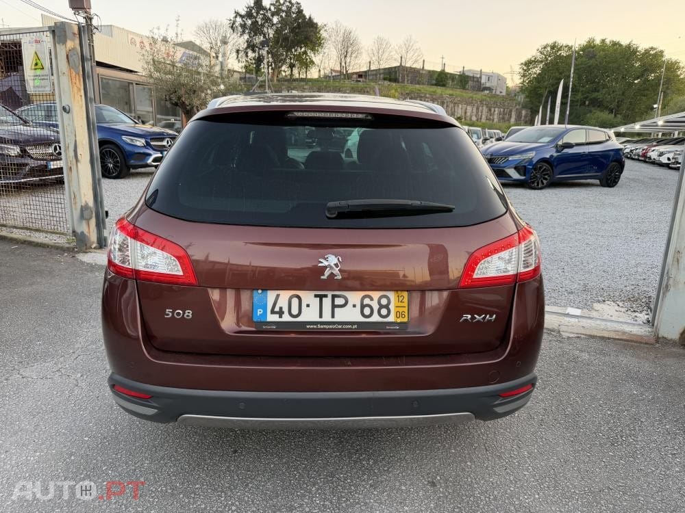 Peugeot 508 RXH 2.0 HDi Hybrid4 2-Tronic 104g