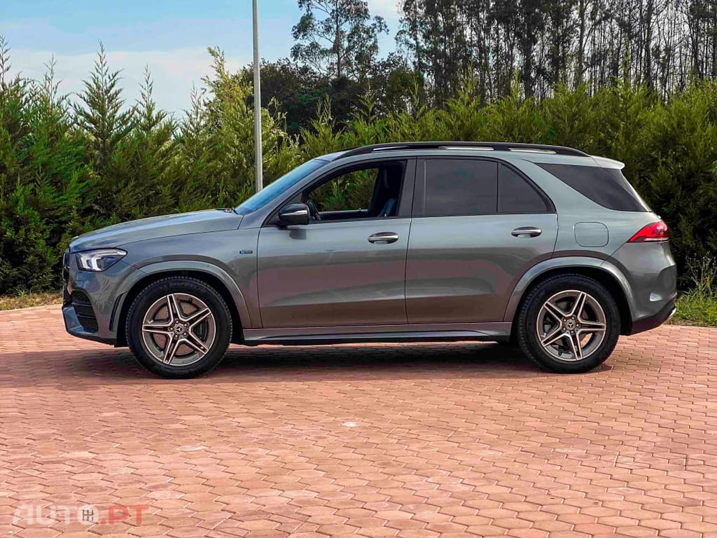 Mercedes-Benz GLE Outro