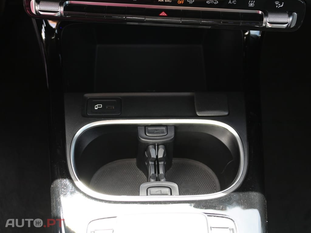 Mercedes-Benz A 250 e Progressive