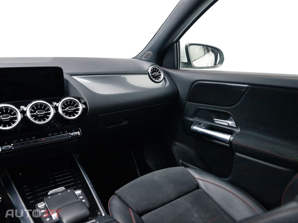 Mercedes-Benz GLA 250 e 8G-DCT AMG Line