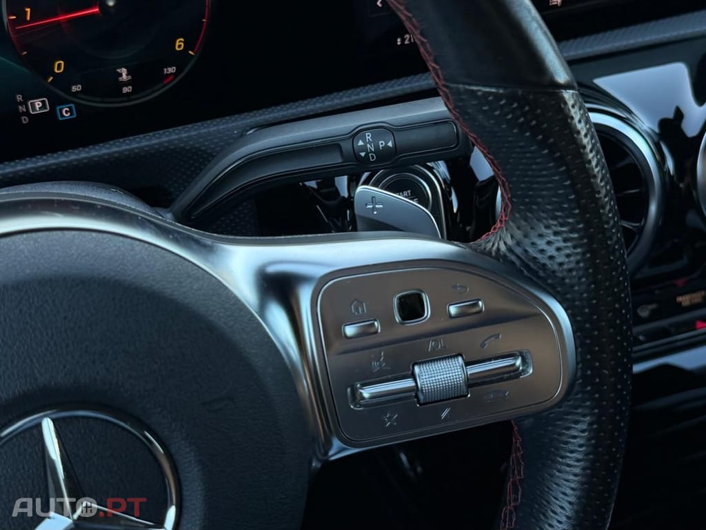 Mercedes-Benz CLA 180 AMG