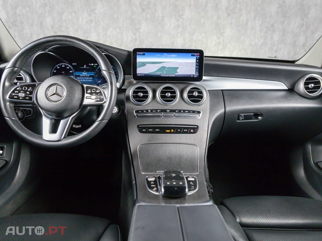 Mercedes-Benz C 300 de AMG Line