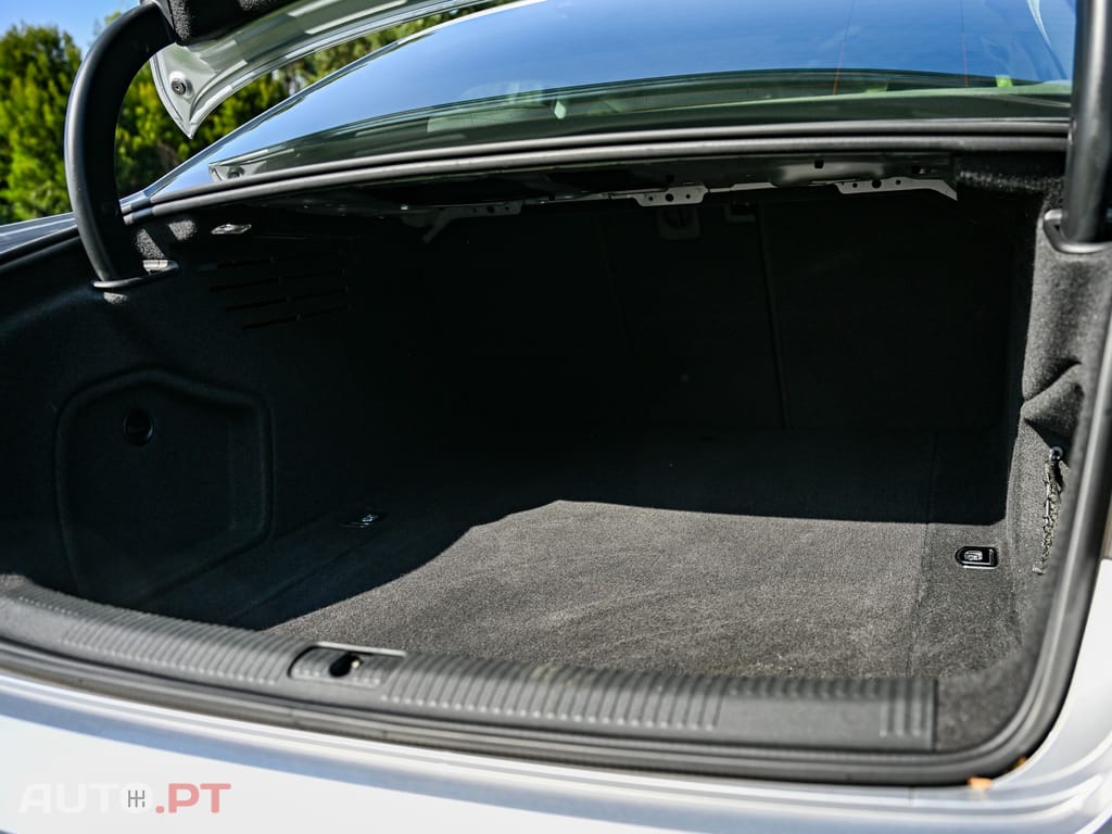 Audi A4 2.0 TDI Design S tronic
