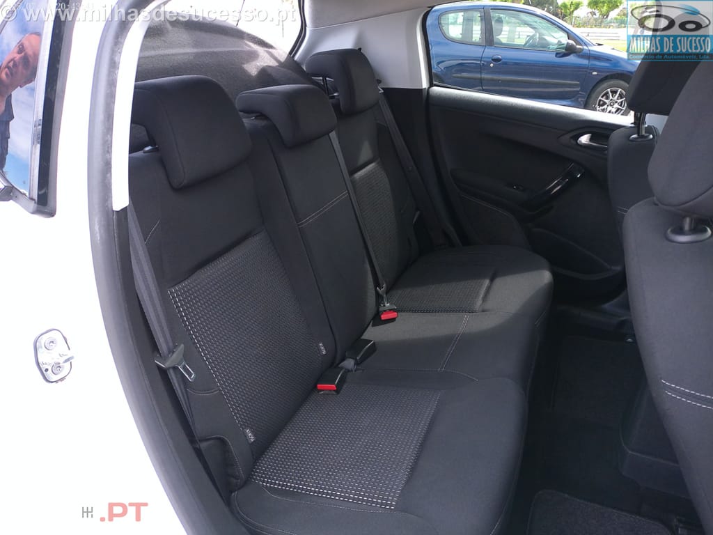 Peugeot 208 1.5 BlueHDI Allure
