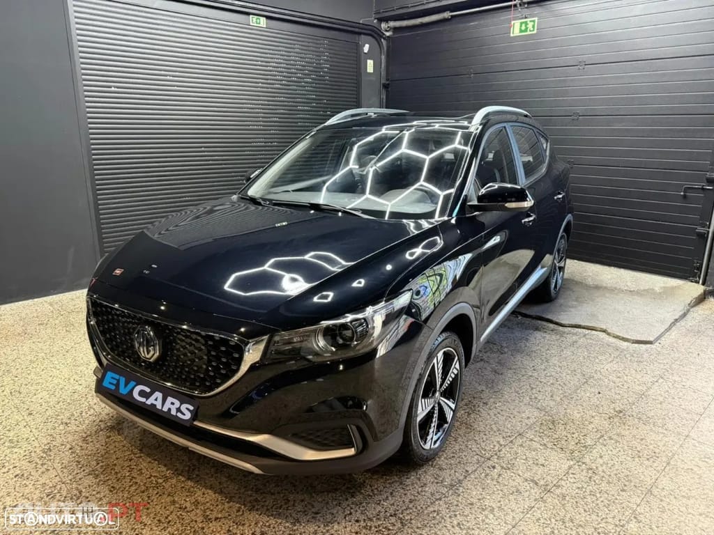 MG ZS EV 44.5 kWh Luxury