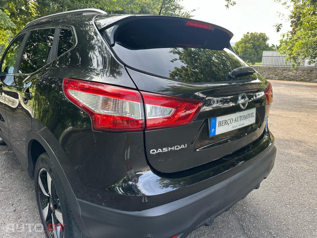 Nissan Qashqai 1.5 dCi N-Connecta 18