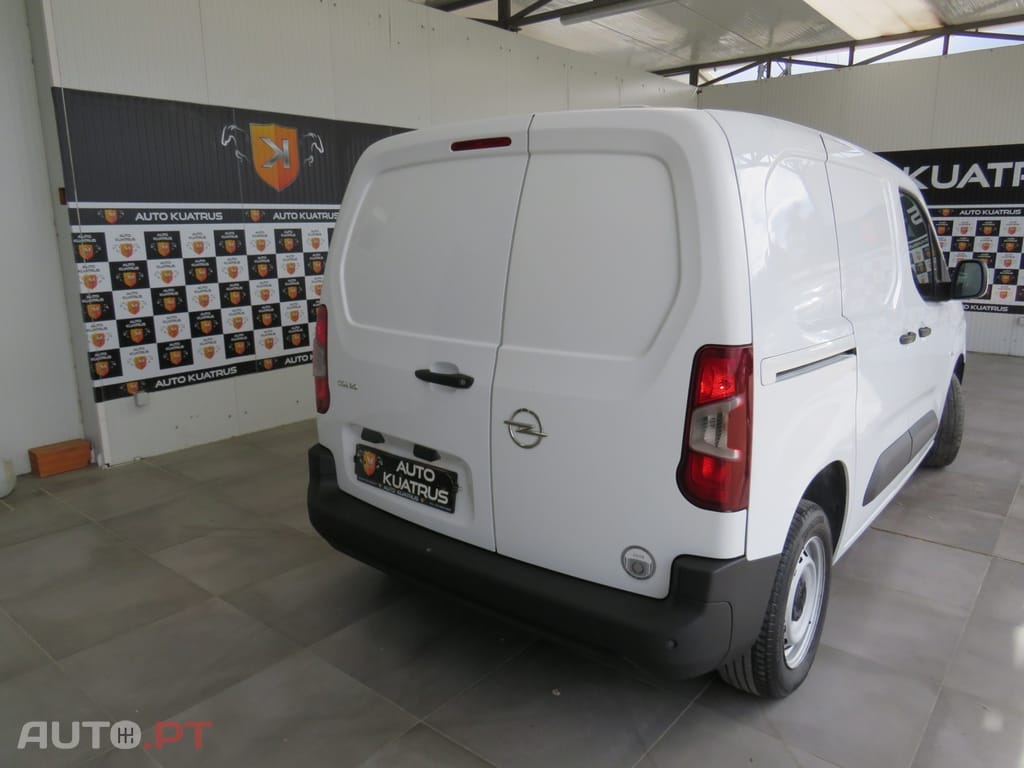 Opel Combo 1.5 CDTi L1H1 Enjoy