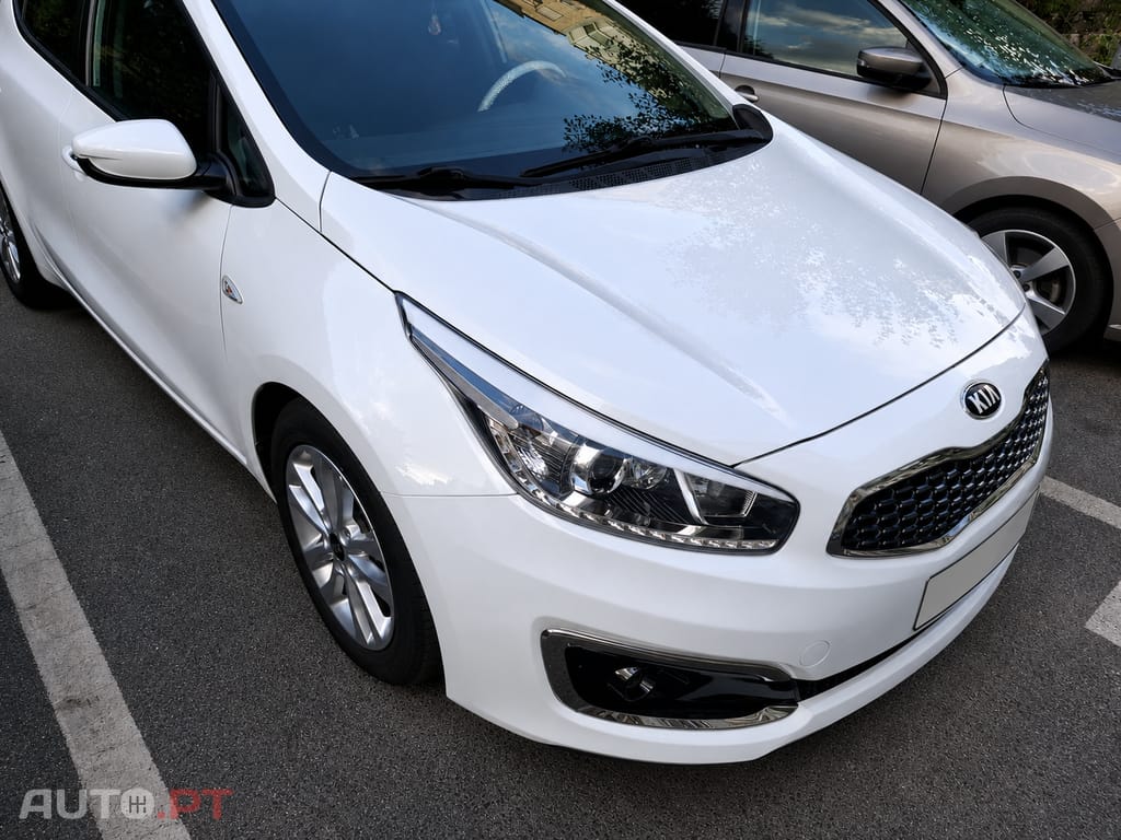 Kia Ceed NAVI LINE 1.0 T-GDI