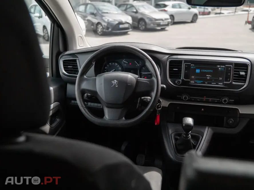 Peugeot Traveller 1.5 BlueHDi L2H1 Active Standard