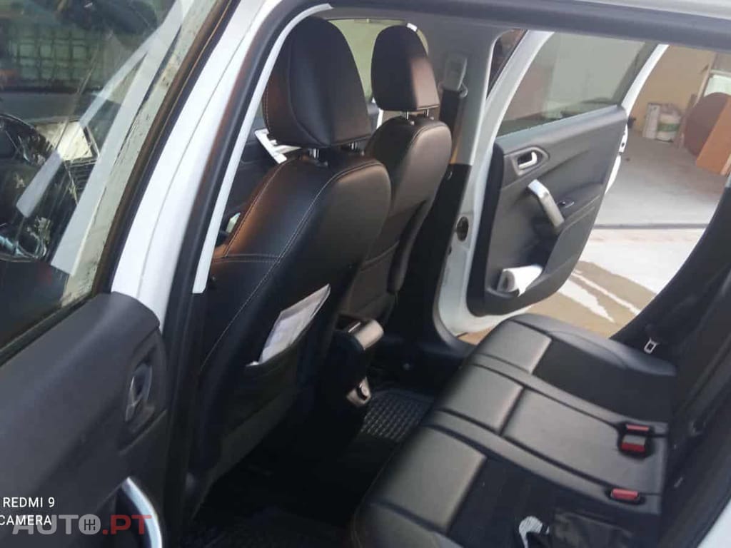 Peugeot 2008 1.6 HDI 92cv